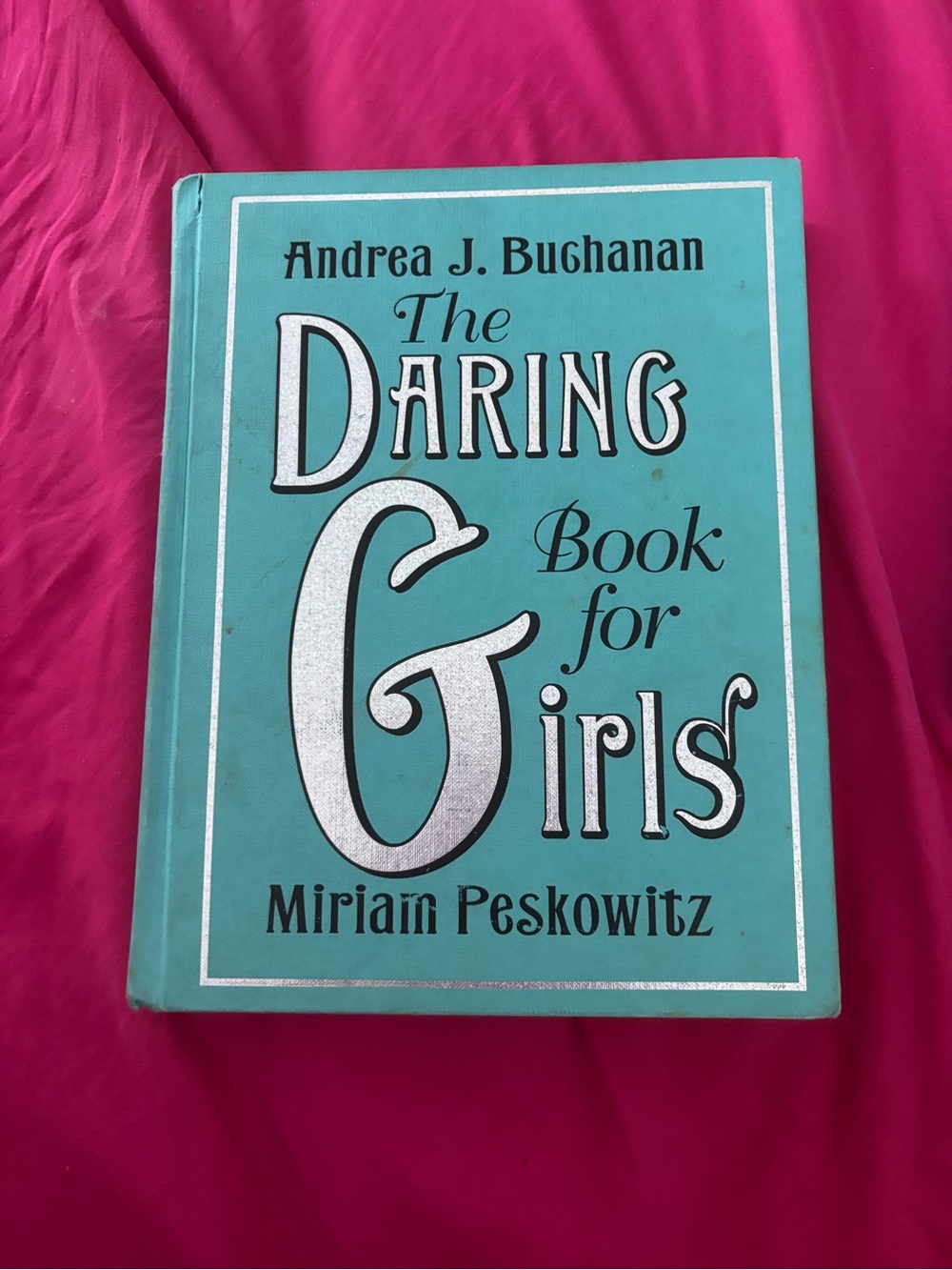 Girls' book - Unbranded